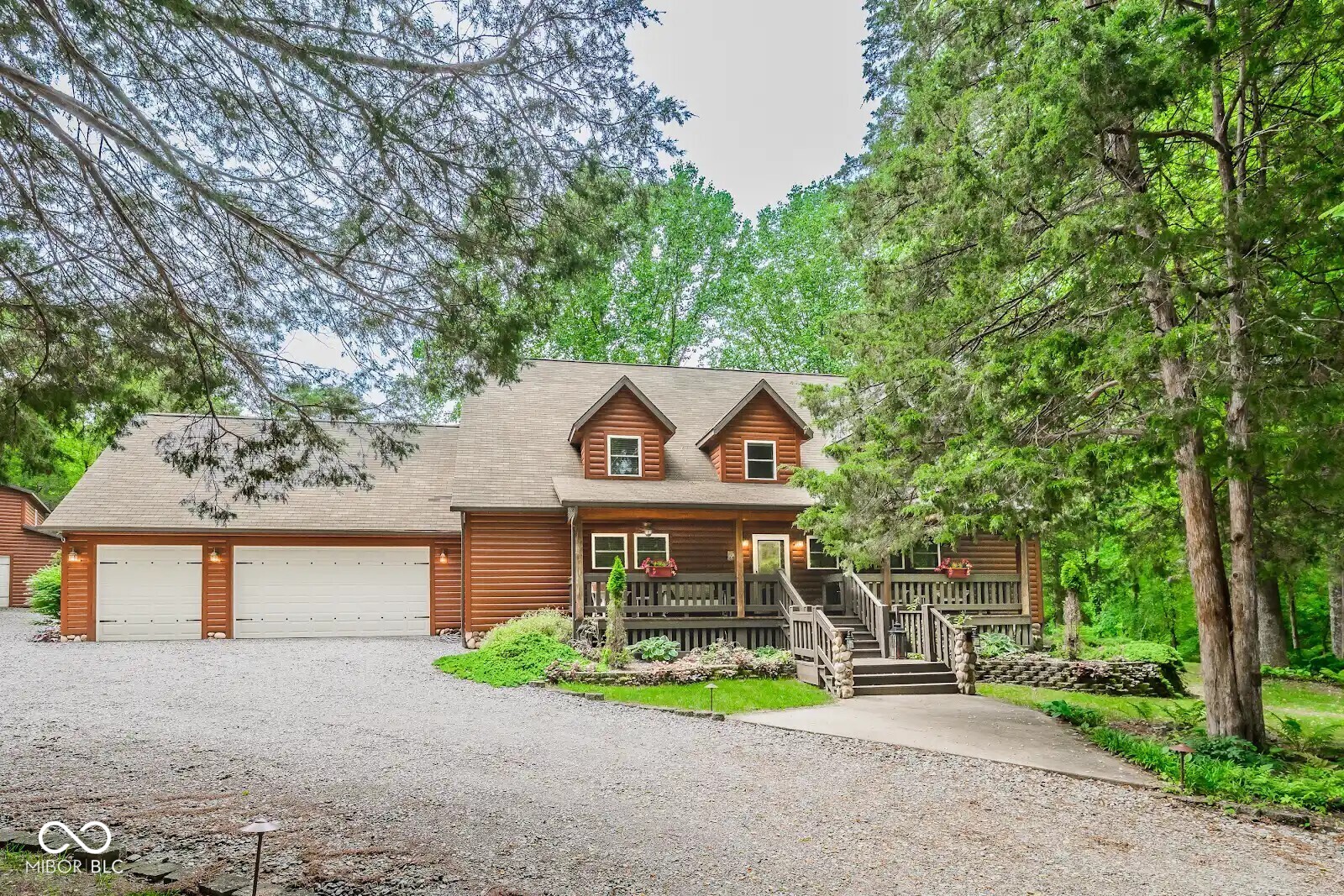 8825 West Evans Road Bloomington, IN 47403 - Photo 1 of 52