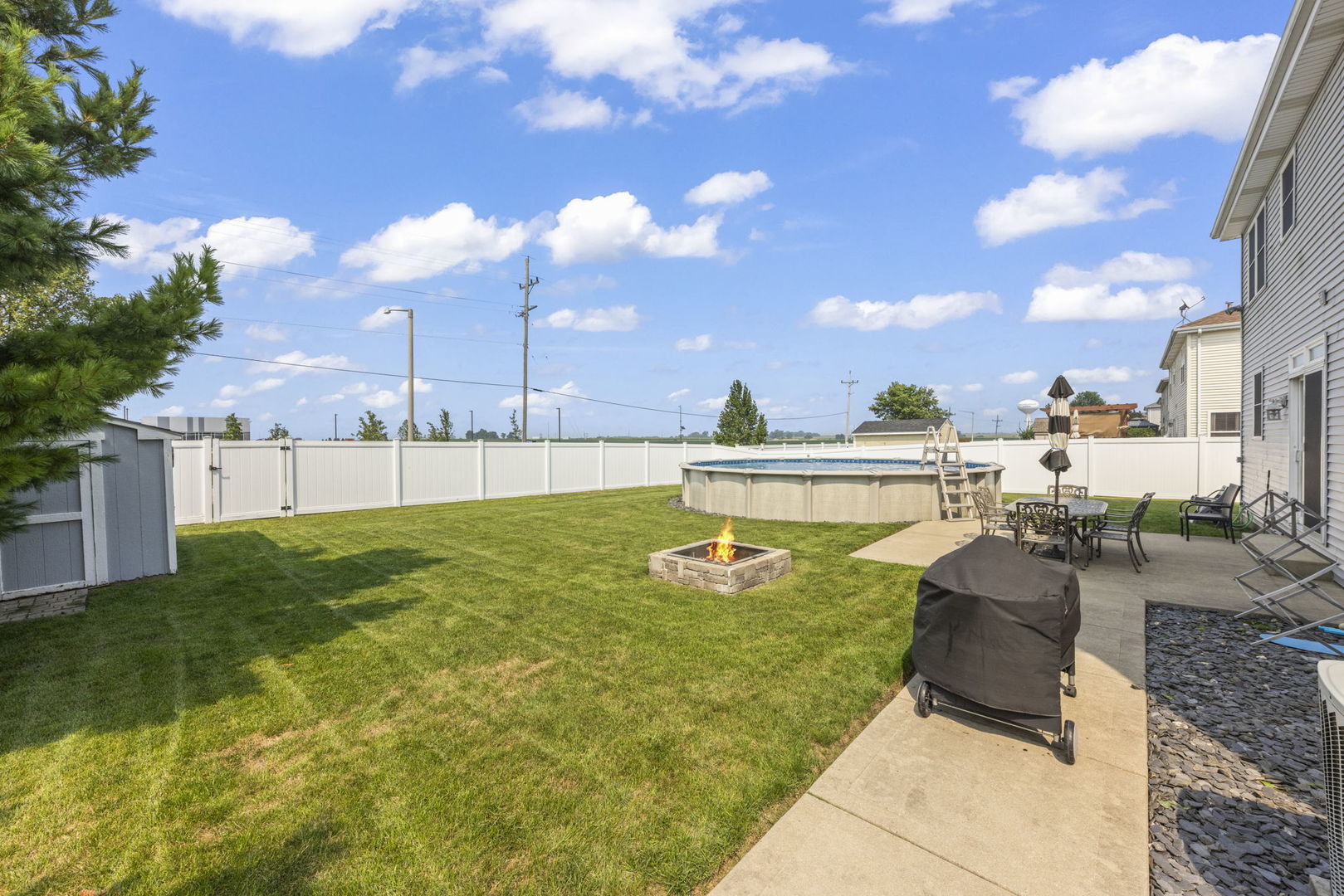 15500 Ridgefield Drive Manhattan, IL 60442 - Photo 32 of 40 Gallery Image 32