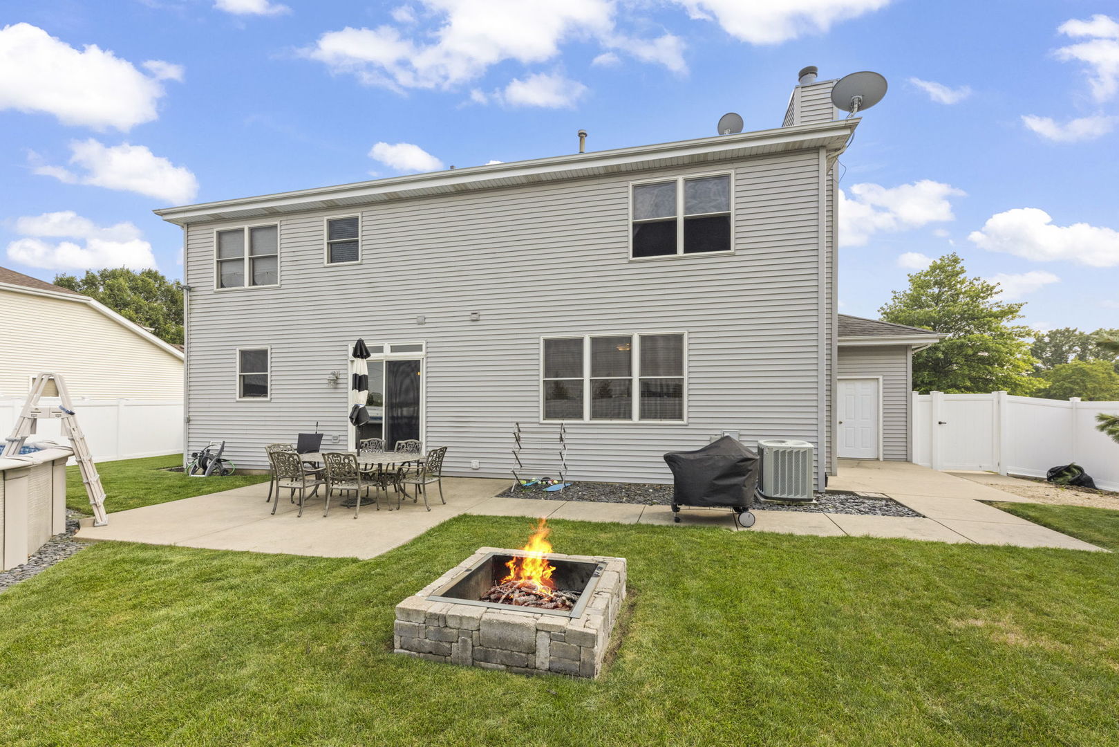15500 Ridgefield Drive Manhattan, IL 60442 - Photo 34 of 40 Gallery Image 34