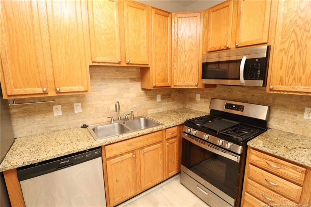 8631 Neuse Club Lane, Unit 103 Raleigh, NC 27616 - Photo 9 of 28 Photo 9