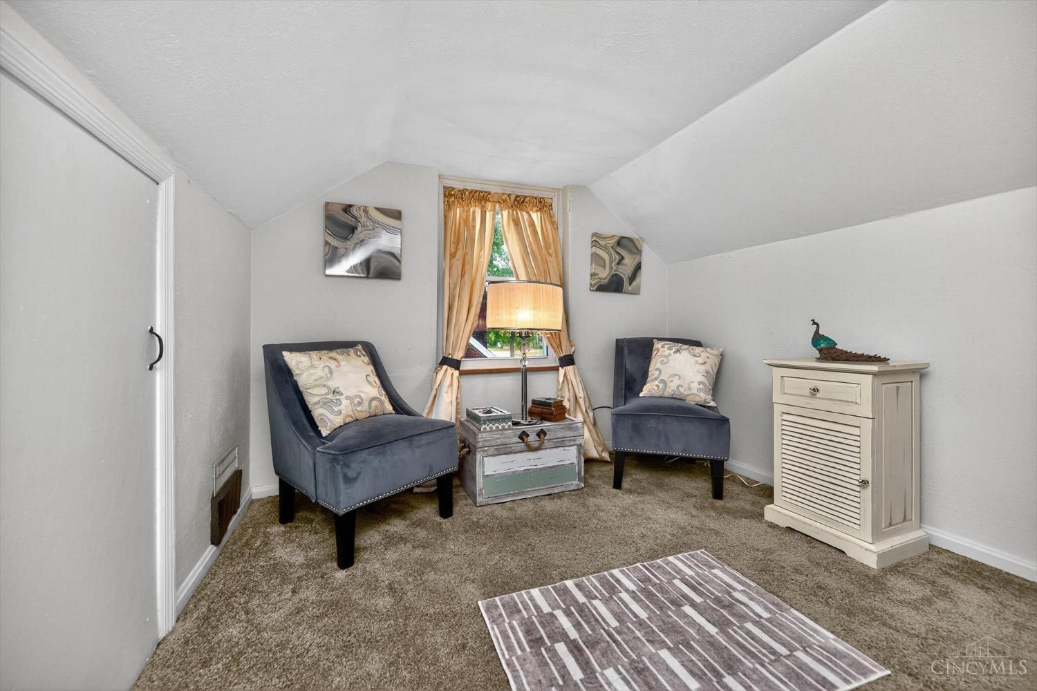 3899 Banks Road Cincinnati, OH 45245 - Photo 27 of 52 Gallery Image 27