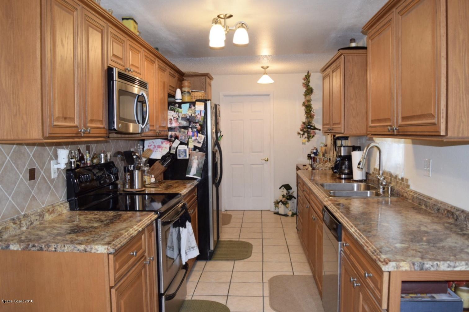 7040 Bryant Road Cocoa, FL 32927 - Photo 8 of 23 8