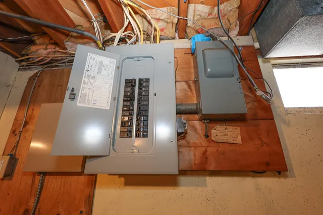 $349,900 | 58 Alsace Street, Manchester, NH 03102