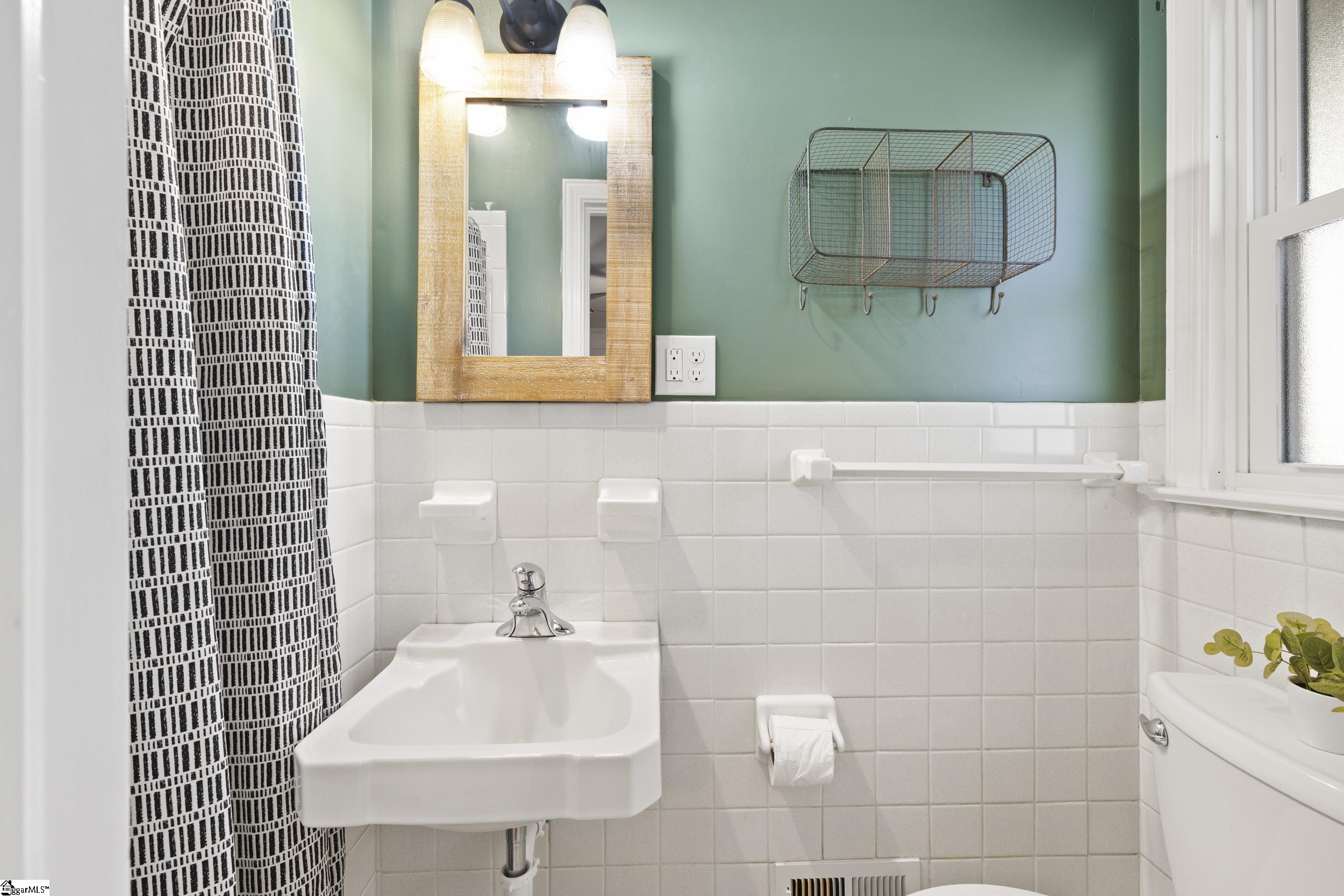 301 Hembree Road Anderson, SC 29625 - Photo 9 of 24