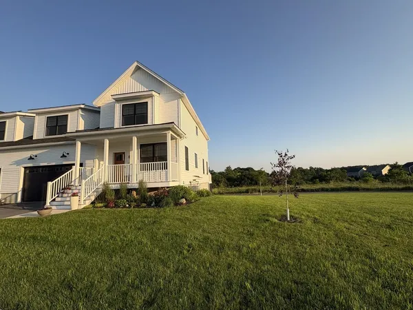 $849,000 | 96 Aurora Road, South Burlington, VT 05403