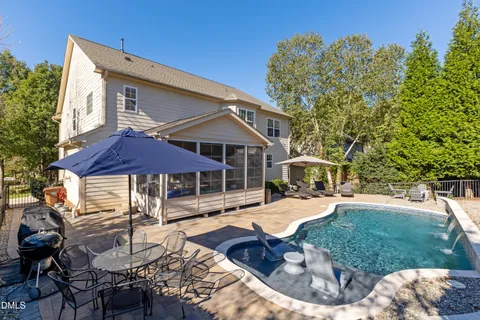 $794,900 | 109 Skywater Lane, Holly Springs, NC 27540