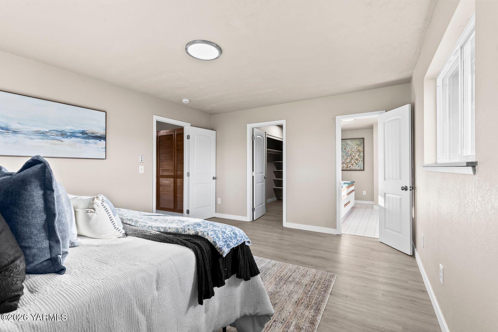 2030 Sunset Way Cowiche, WA 98923 - Photo 18 of 57 a bedroom with a bed and closet