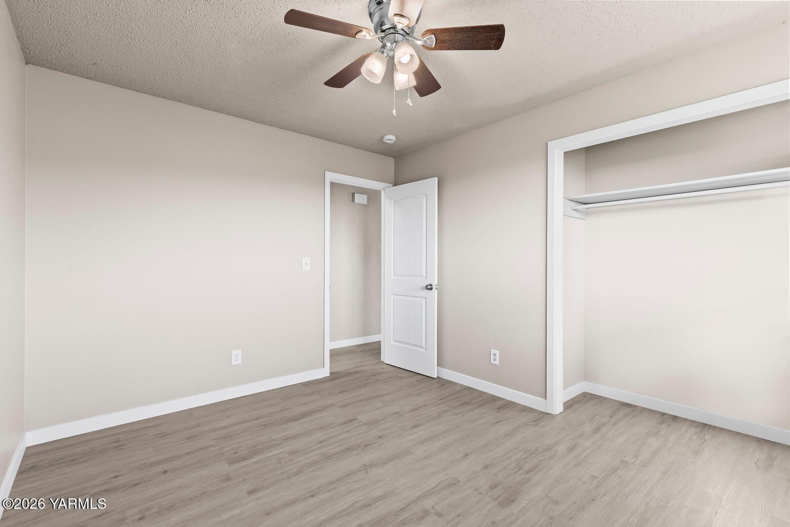 2030 Sunset Way Cowiche, WA 98923 - Photo 23 of 57 a view of an empty room and chandelier fan