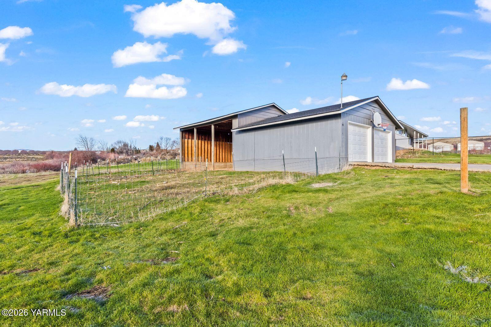 2030 Sunset Way Cowiche, WA 98923 - Photo 42 of 57 2030 Sunset Way043