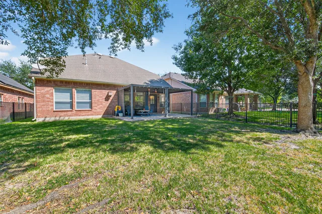 $449,000 | 18307 Pin Oak Bend Drive, Cypress, TX 77433