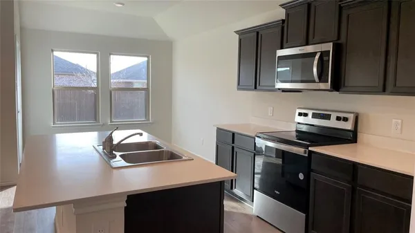 $1,899 | 2914 Jasmine Drive, Sherman, TX 75092