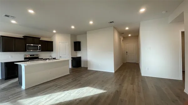 $1,899 | 2914 Jasmine Drive, Sherman, TX 75092