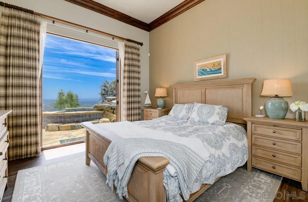 18335 Via Ambiente Rancho Santa Fe, CA 92067 - Photo 38 of 60 Gallery Image 38