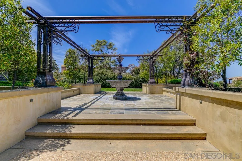 18335 Via Ambiente Rancho Santa Fe, CA 92067 - Photo 45 of 60 Gallery Image 45