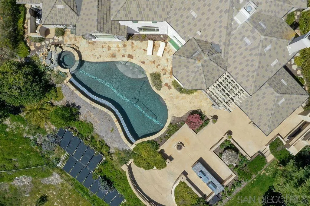 18335 Via Ambiente Rancho Santa Fe, CA 92067 - Photo 56 of 60 Gallery Image 56