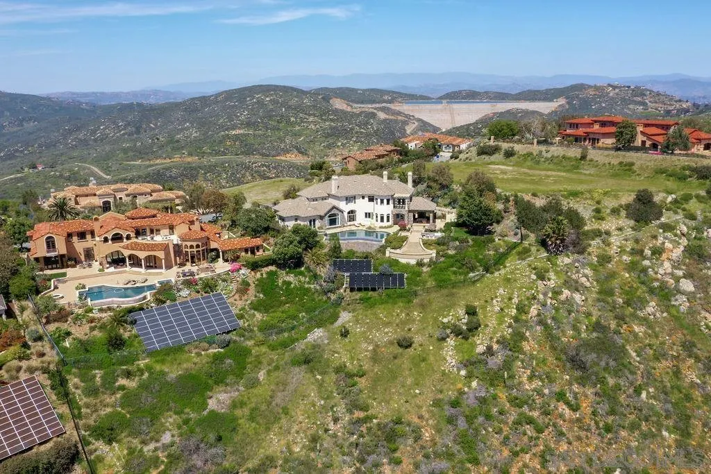 18335 Via Ambiente Rancho Santa Fe, CA 92067 - Photo 57 of 60 Gallery Image 57