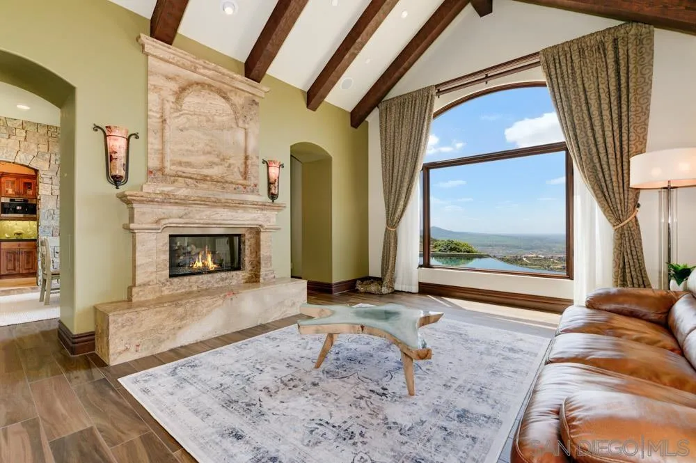18335 Via Ambiente Rancho Santa Fe, CA 92067 - Photo 8 of 60 Gallery Image 8