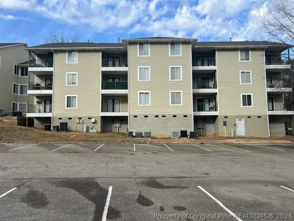 $140,000 | 3385 Galleria Drive, Unit 20, Fayetteville, NC 28303