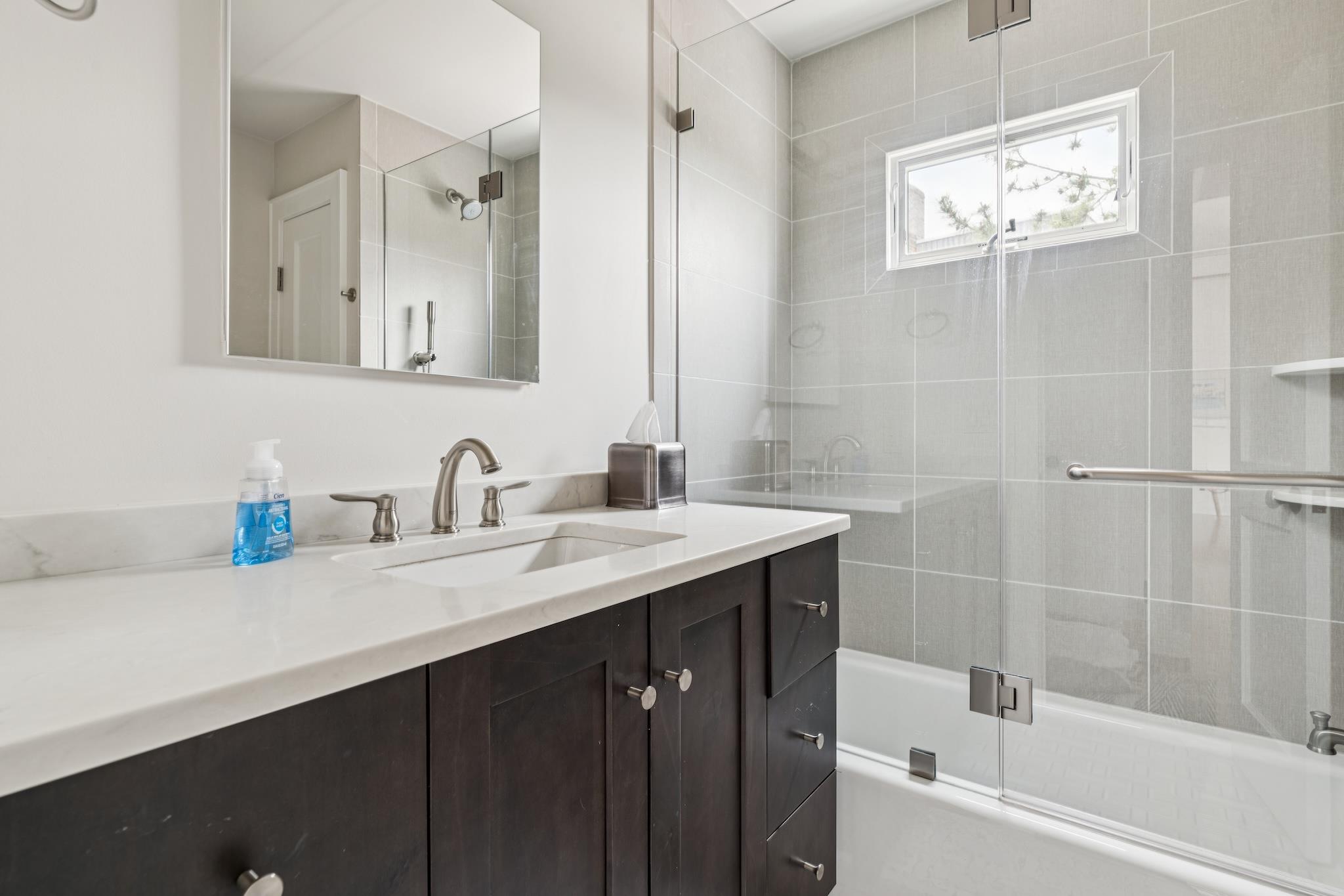 355 Dune Road Westhampton Beach, NY 11978 - Photo 18 of 30