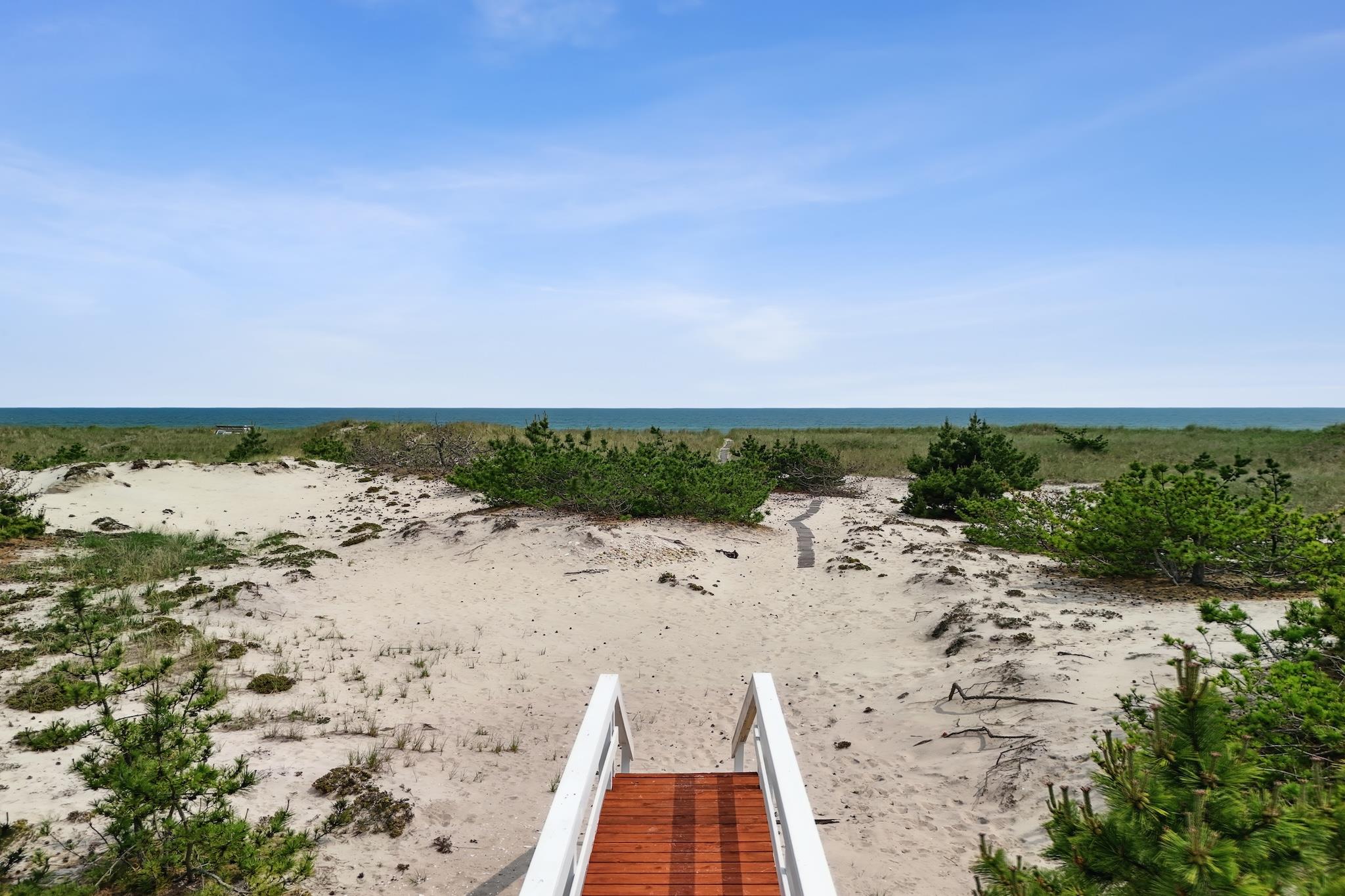 355 Dune Road Westhampton Beach, NY 11978 - Photo 24 of 30