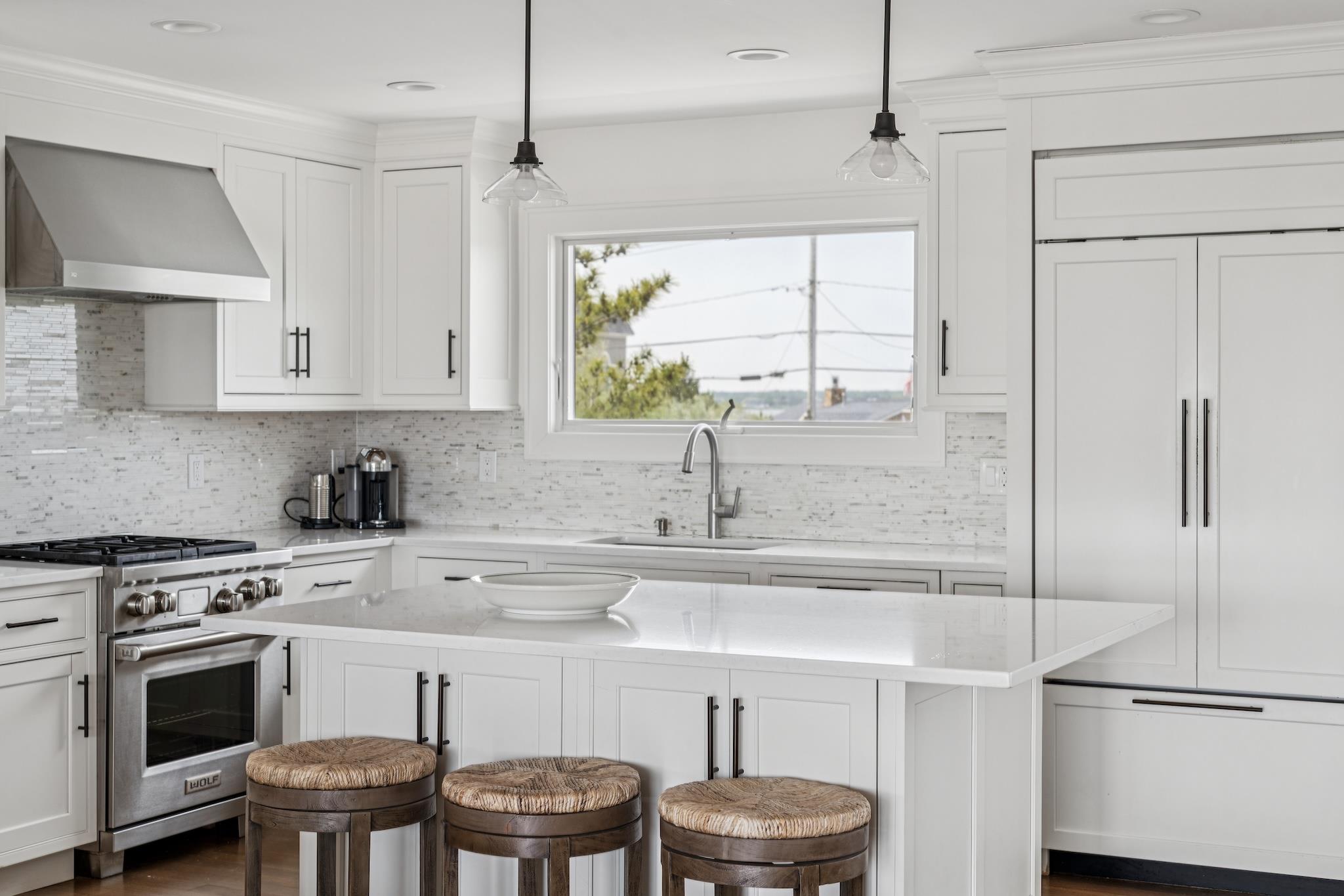 355 Dune Road Westhampton Beach, NY 11978 - Photo 7 of 30