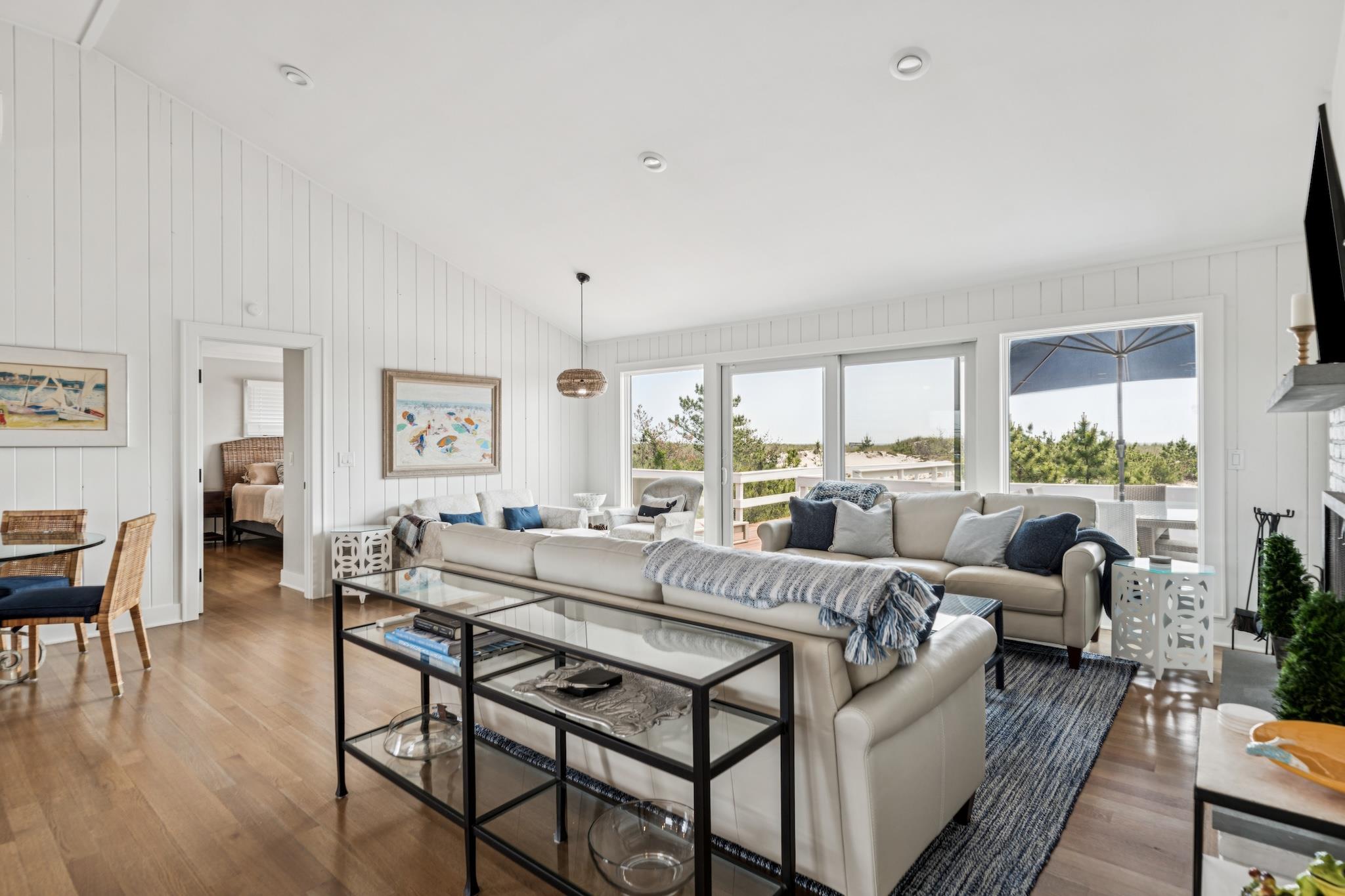 355 Dune Road Westhampton Beach, NY 11978 - Photo 10 of 30