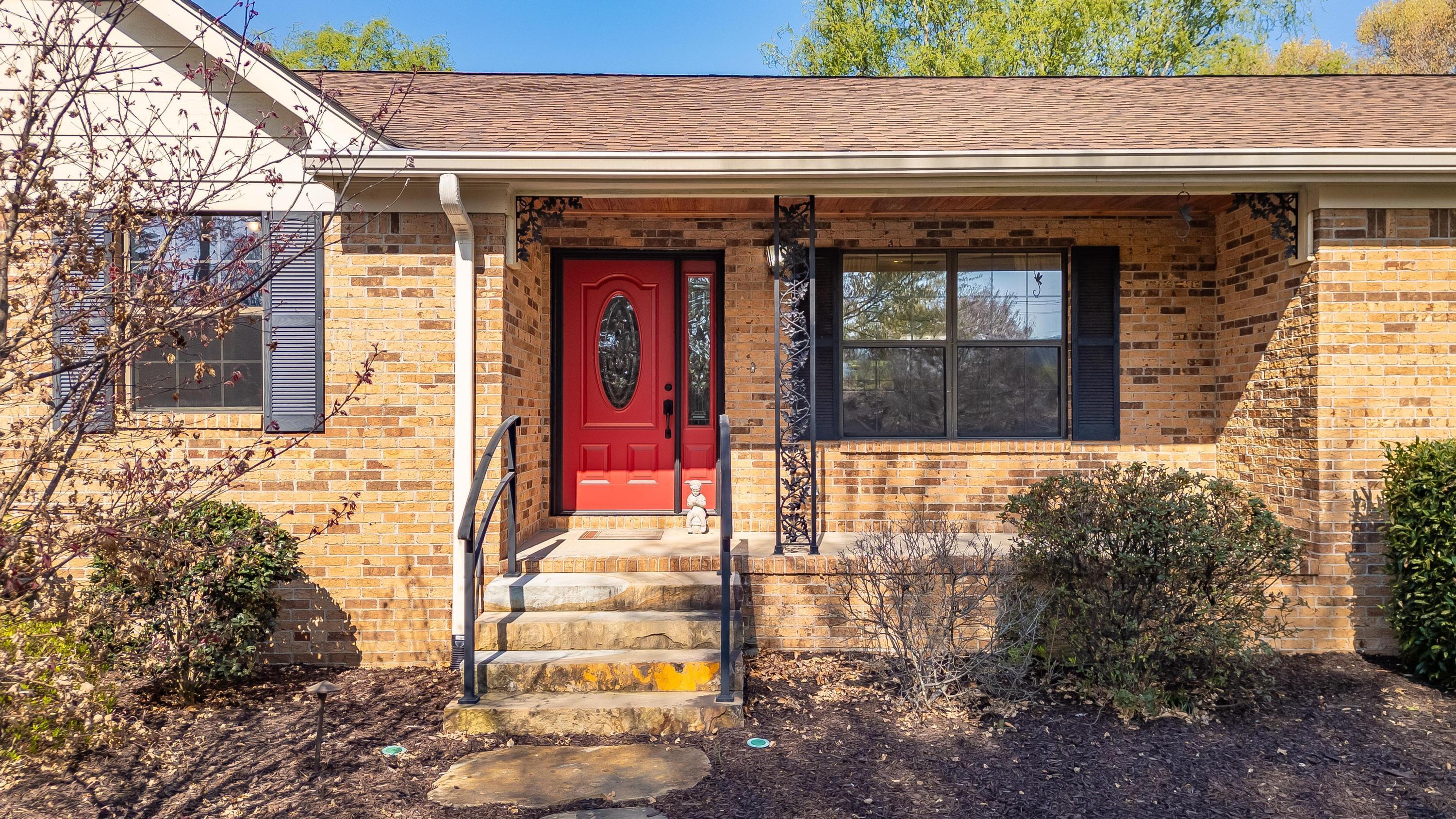 5715 Edgmon Road Ooltewah, TN 37363 - Photo 14 of 38 Exterior