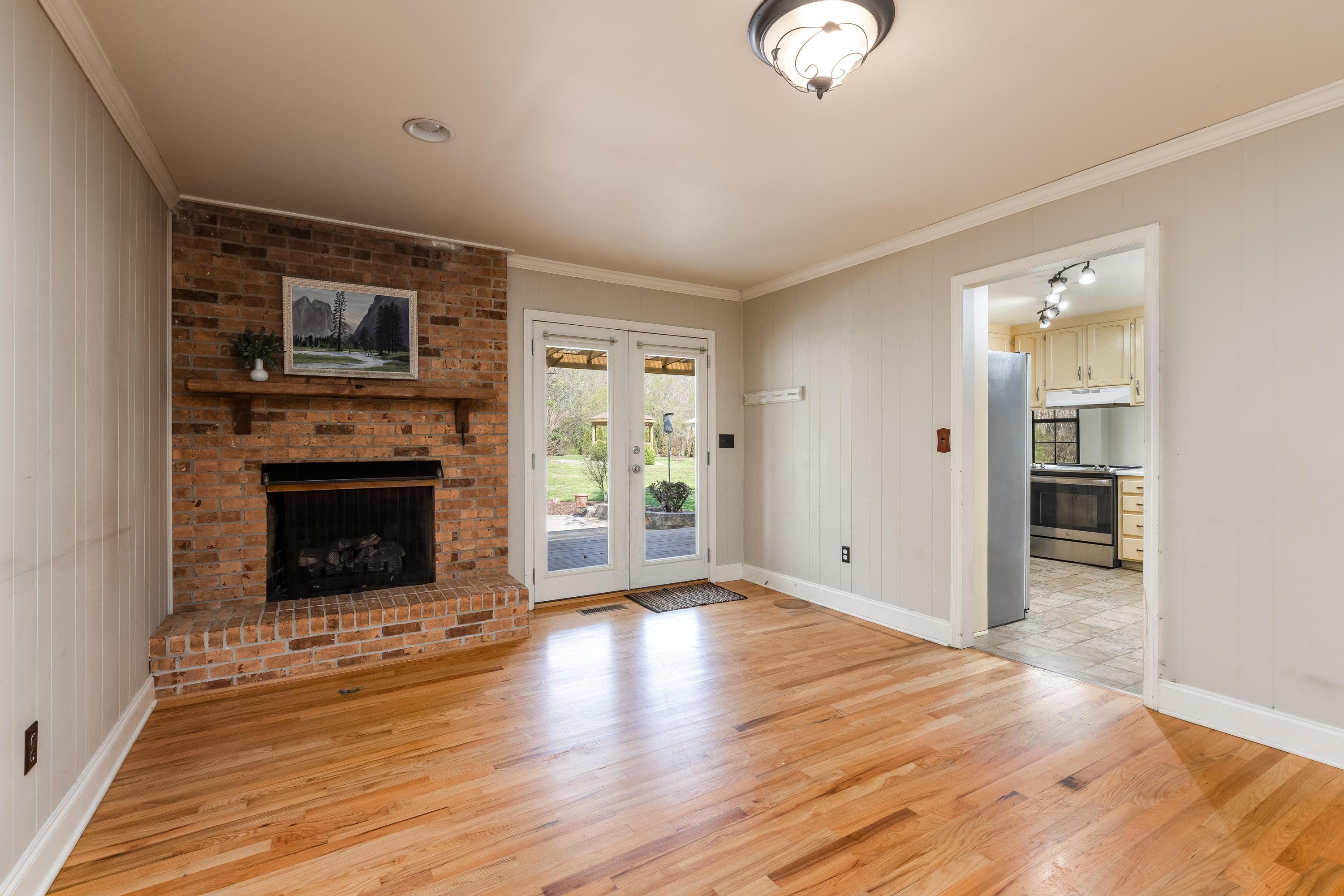 5715 Edgmon Road Ooltewah, TN 37363 - Photo 24 of 38 Living Room