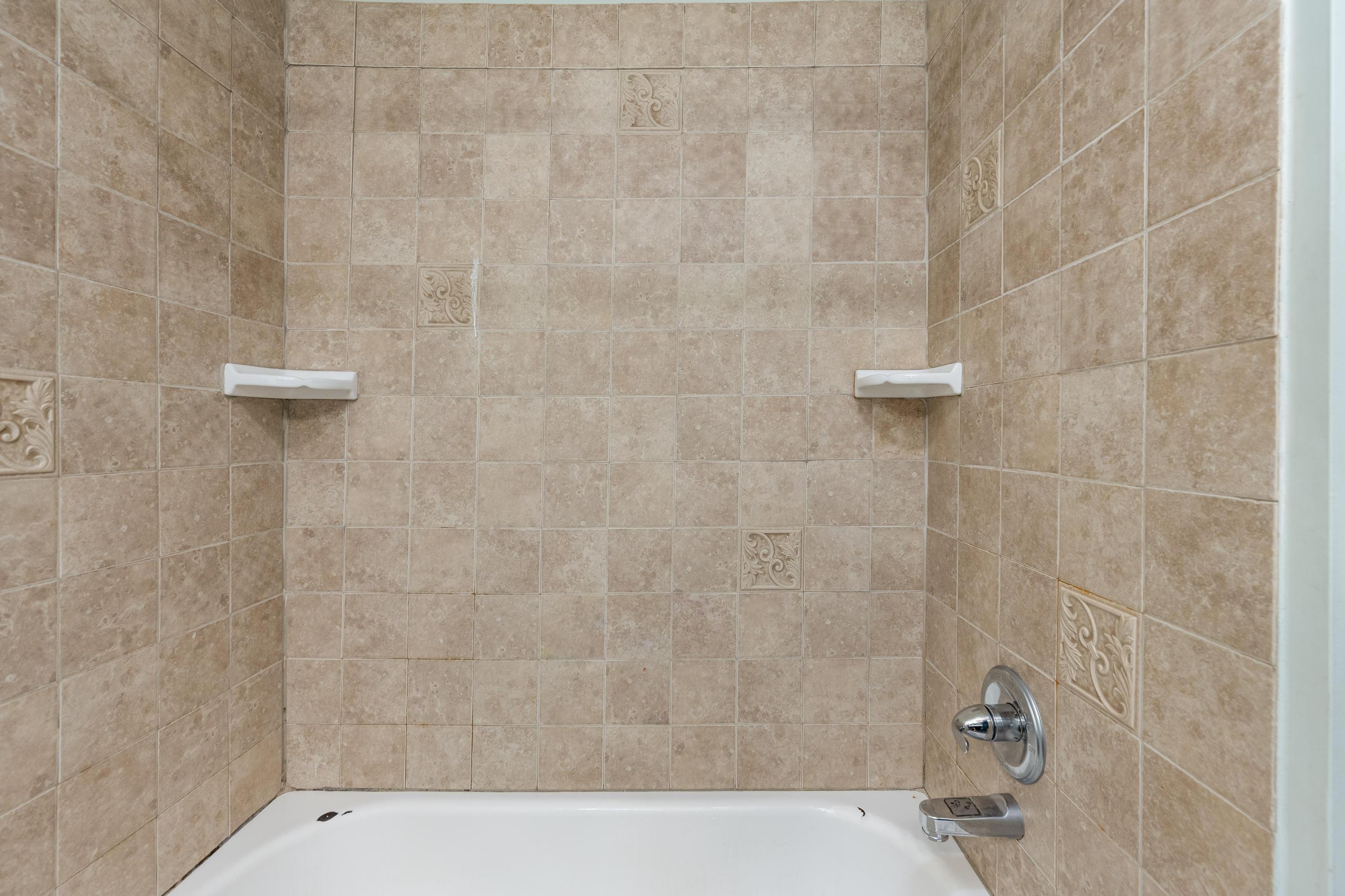 5715 Edgmon Road Ooltewah, TN 37363 - Photo 29 of 38 Hall Bath