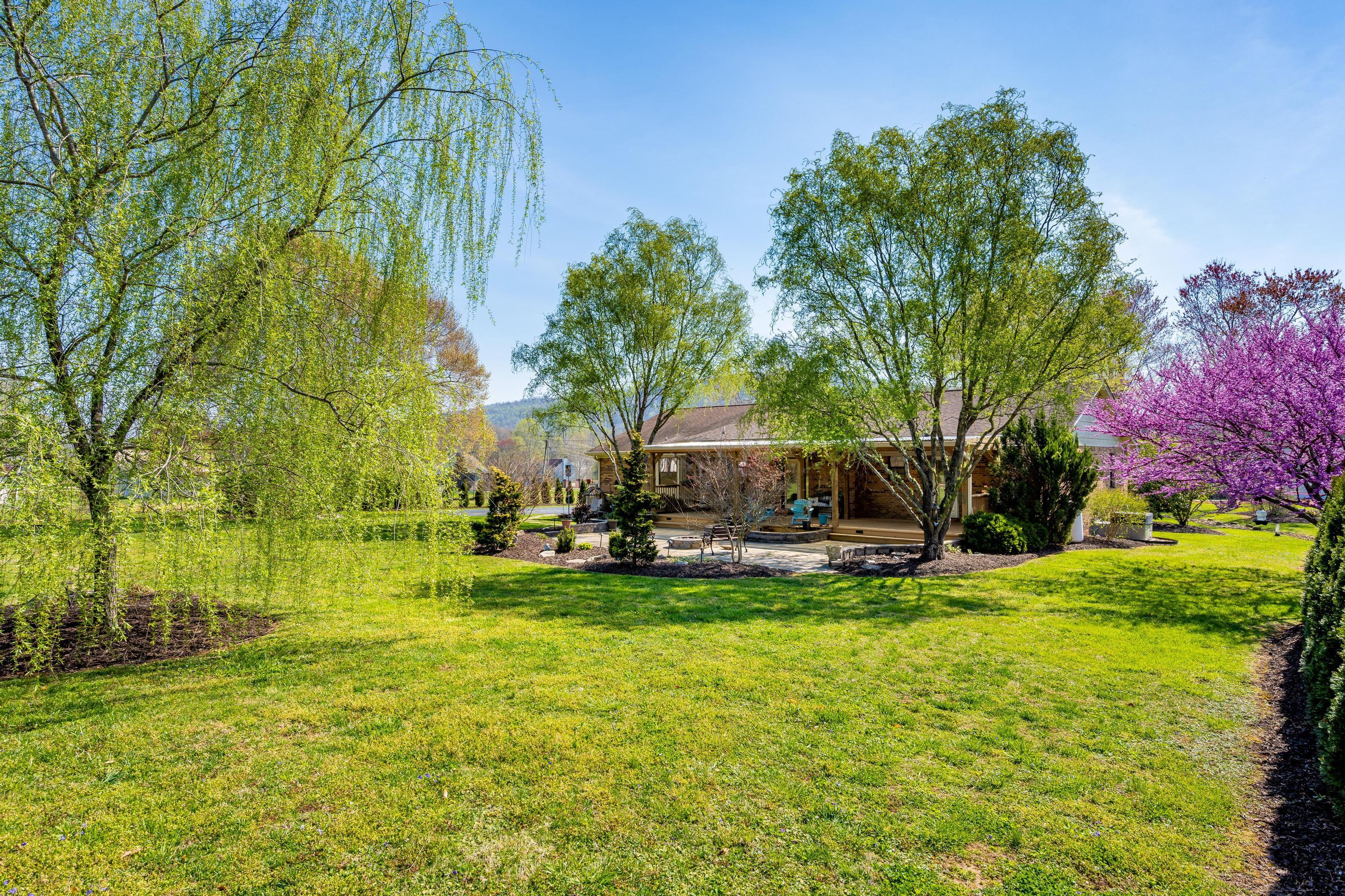 5715 Edgmon Road Ooltewah, TN 37363 - Photo 9 of 38 Exterior
