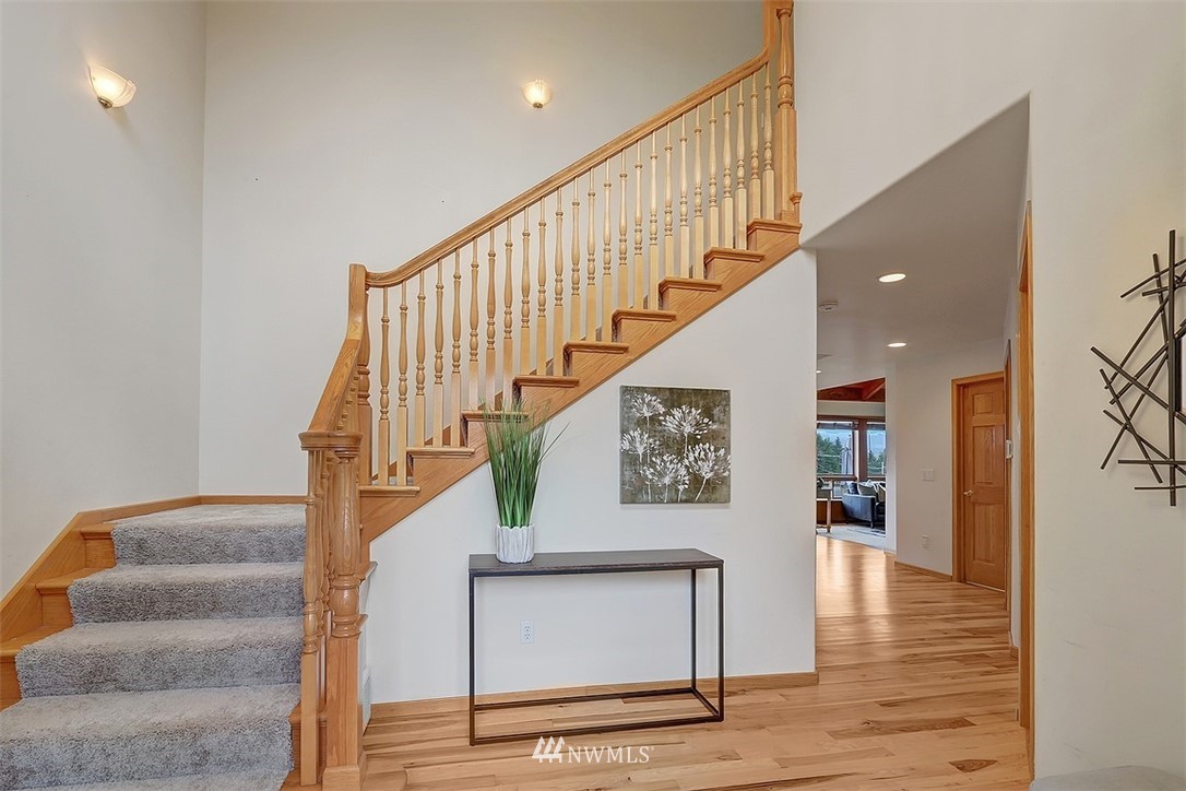 21010 Brown Road Monroe, WA 98272 - Photo 2 of 32