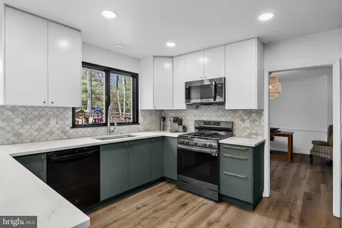 $689,000 | 1 Harper Ferry Court, Medford, NJ 08055