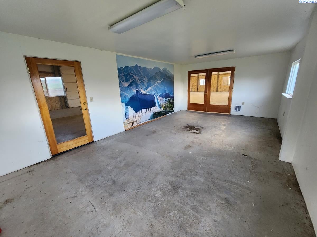 1151 Gene Webb Road St. John, WA 99171 - Photo 27 of 38 Gallery Image 27