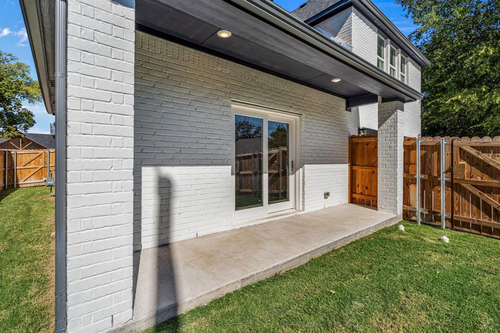 5817 Coleman Street Westworth Village, TX 76114 - Photo 40 of 40 a view of backyard with large tree