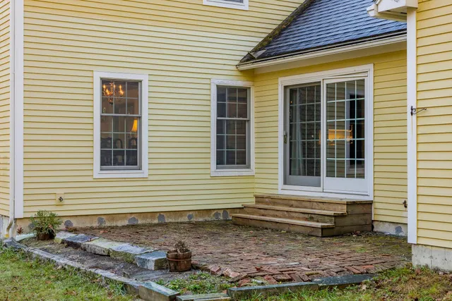 $1,100,000 | 307 Remick Road, Hartford, VT 05001