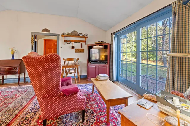 $1,100,000 | 307 Remick Road, Hartford, VT 05001