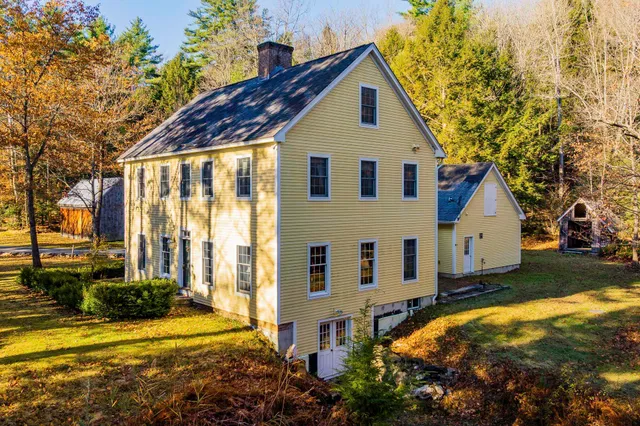 $1,100,000 | 307 Remick Road, Hartford, VT 05001