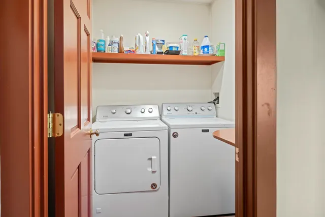 $1,100,000 | 307 Remick Road, Hartford, VT 05001