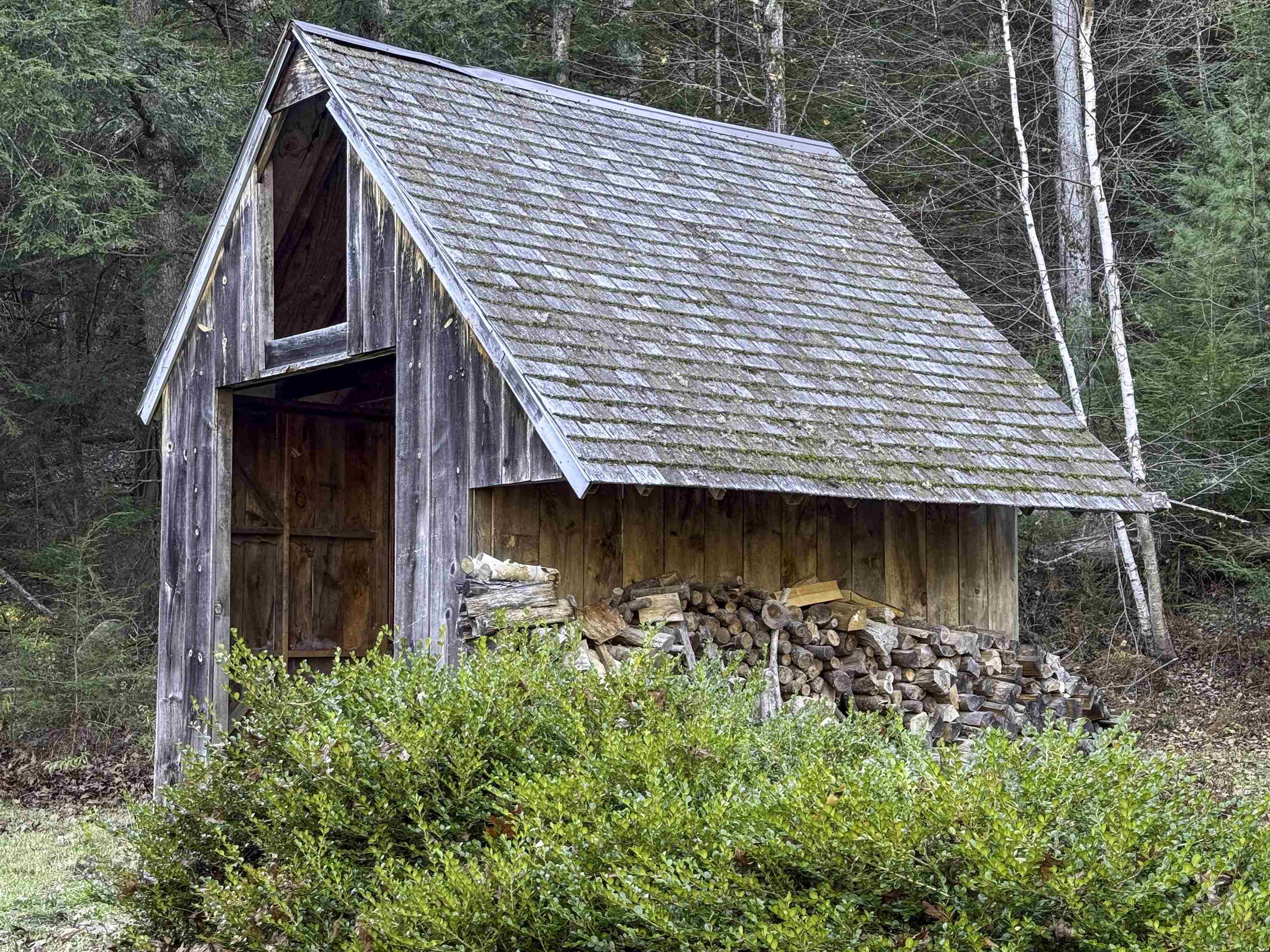 307 Remick Road Hartford, VT 05001 - Photo 9 of 45