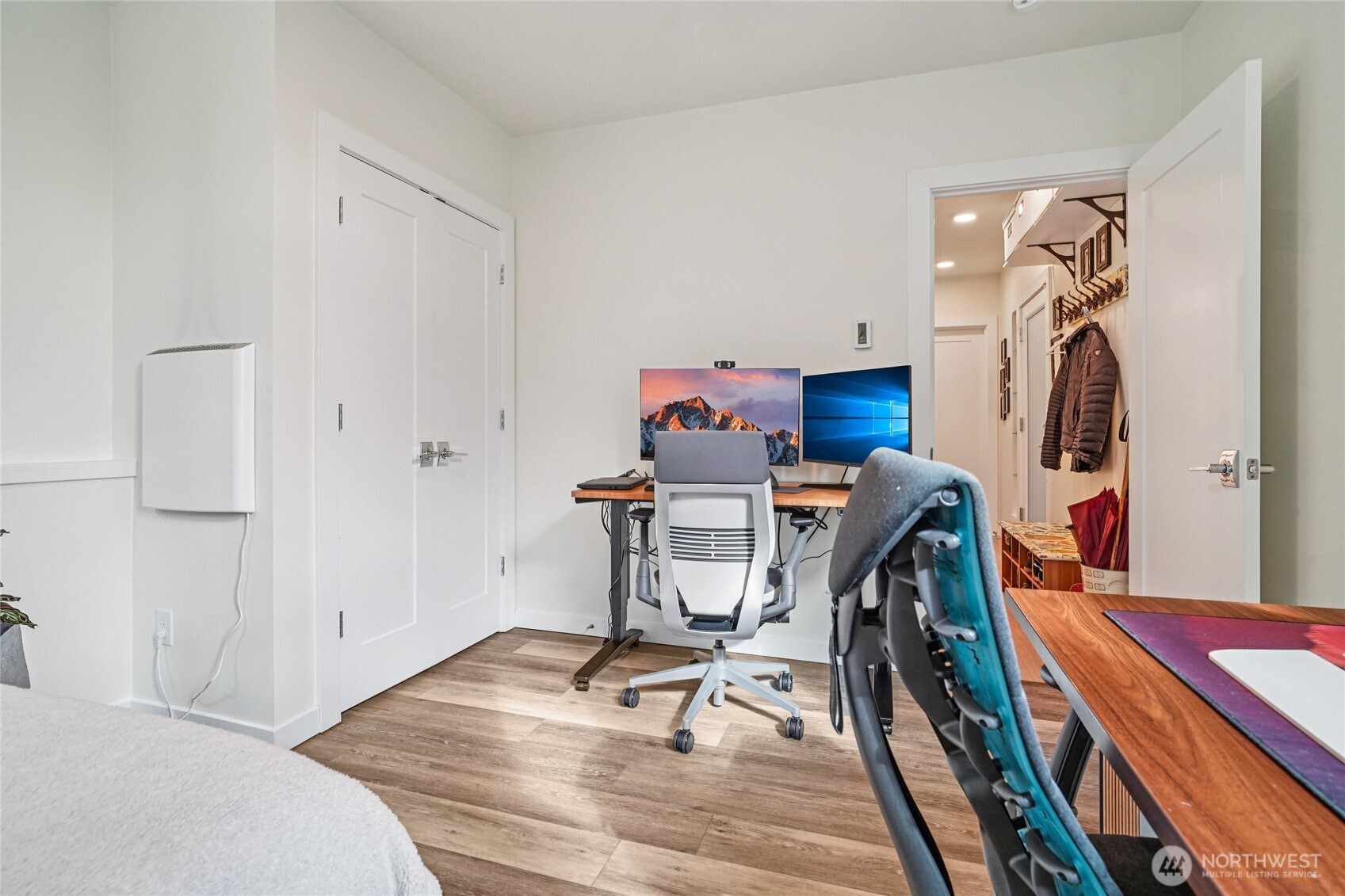 3070 Southwest Avalon Way, Unit E Seattle, WA 98126 - Photo 13 of 35