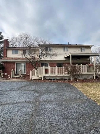 $2,800 | 9118 Riverdale, Redford, MI 48239