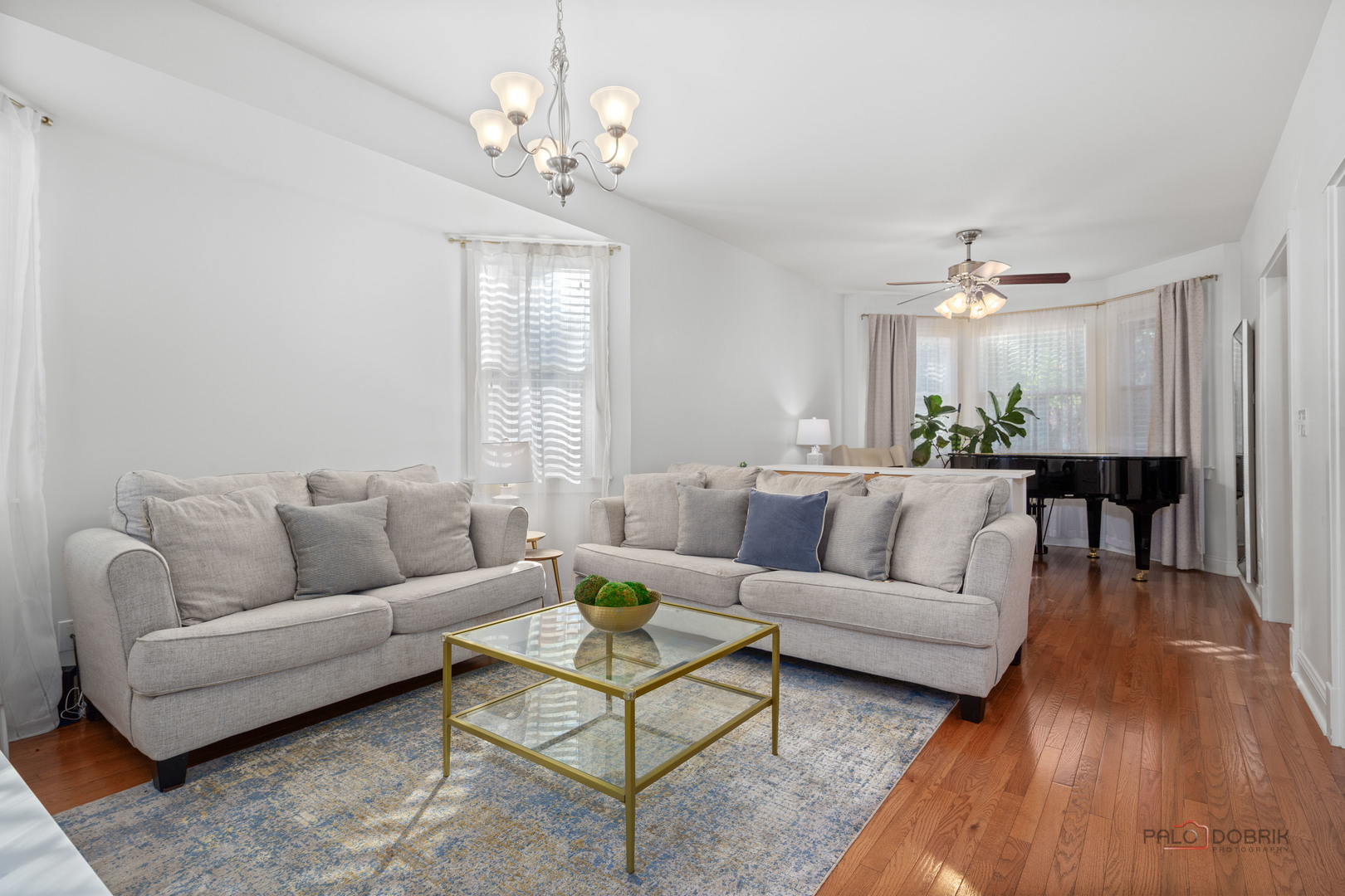 4313 North Ridgeway Avenue Chicago, IL 60618 - Photo 9 of 48 Gallery Image 9
