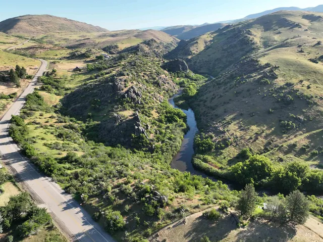 $375,000 | Tbd Tbd Sweet Ola Highway, Sweet, ID 83670