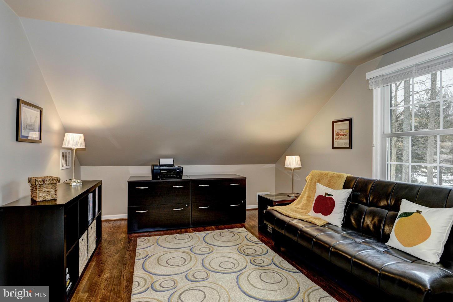 12245 Carroll Mill Road Ellicott City, MD 21042 - Photo 21 of 30 Bedroom 3