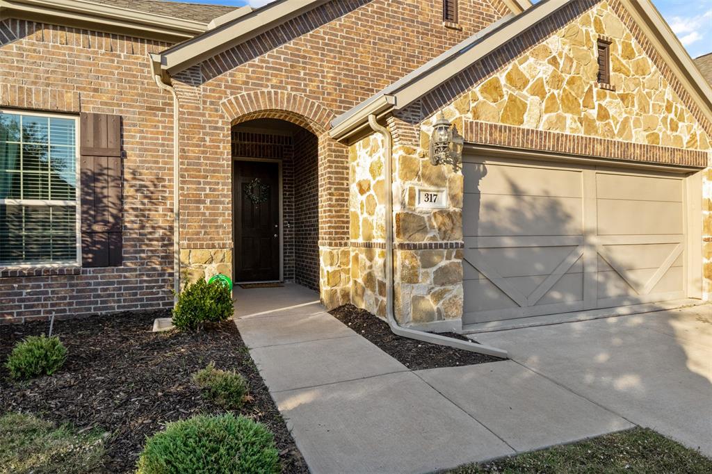 317 Timberline Drive Midlothian, TX 76065 - Photo 4 of 30