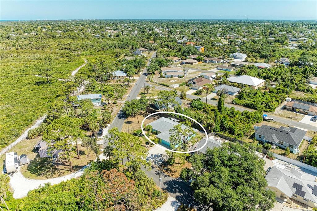 1184 Kenisco Road Venice, FL 34293 - Photo 5 of 47