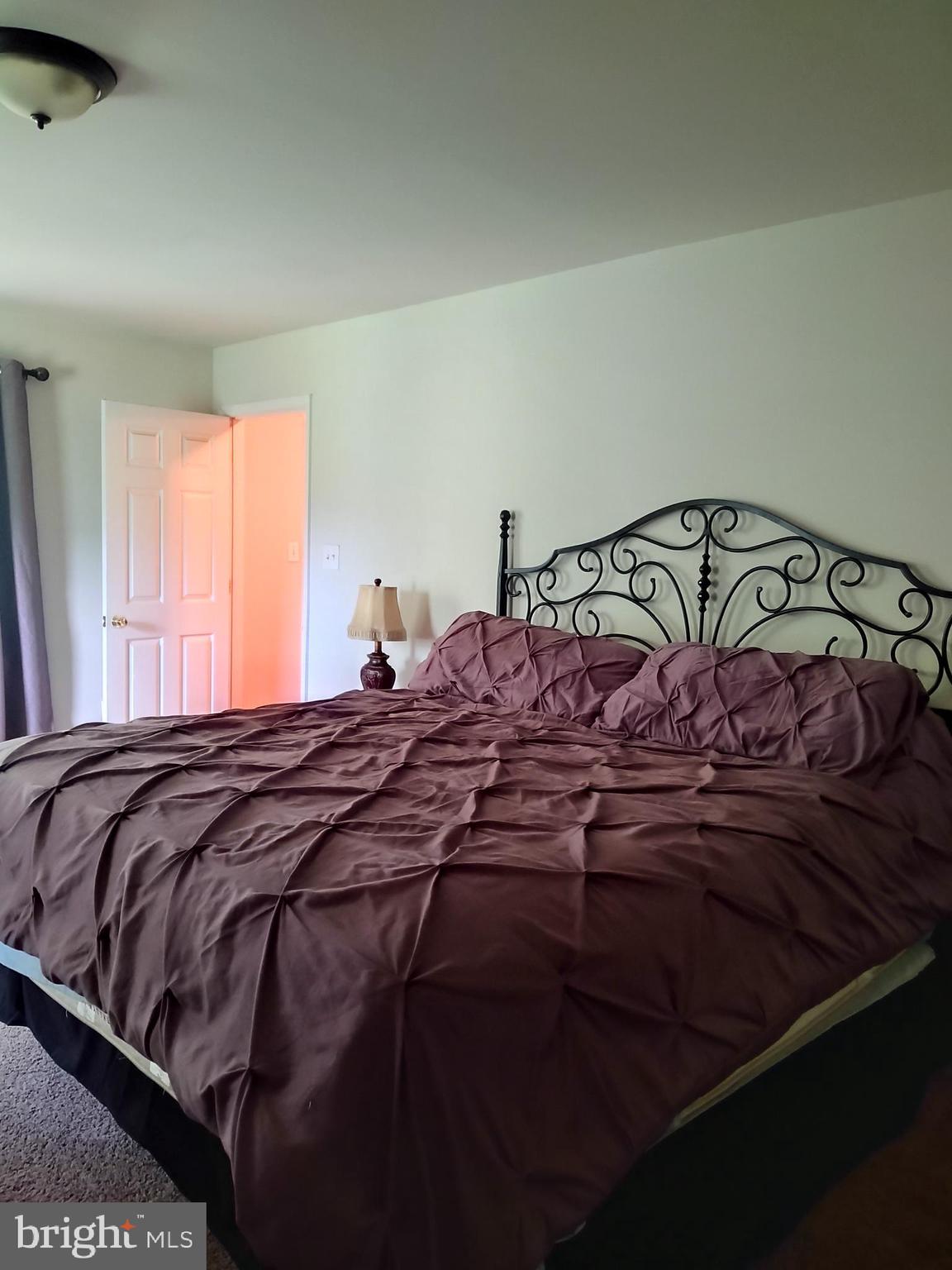 1052 Shetley Road Amissville, VA 20106 - Photo 23 of 40 3rd Bedroom