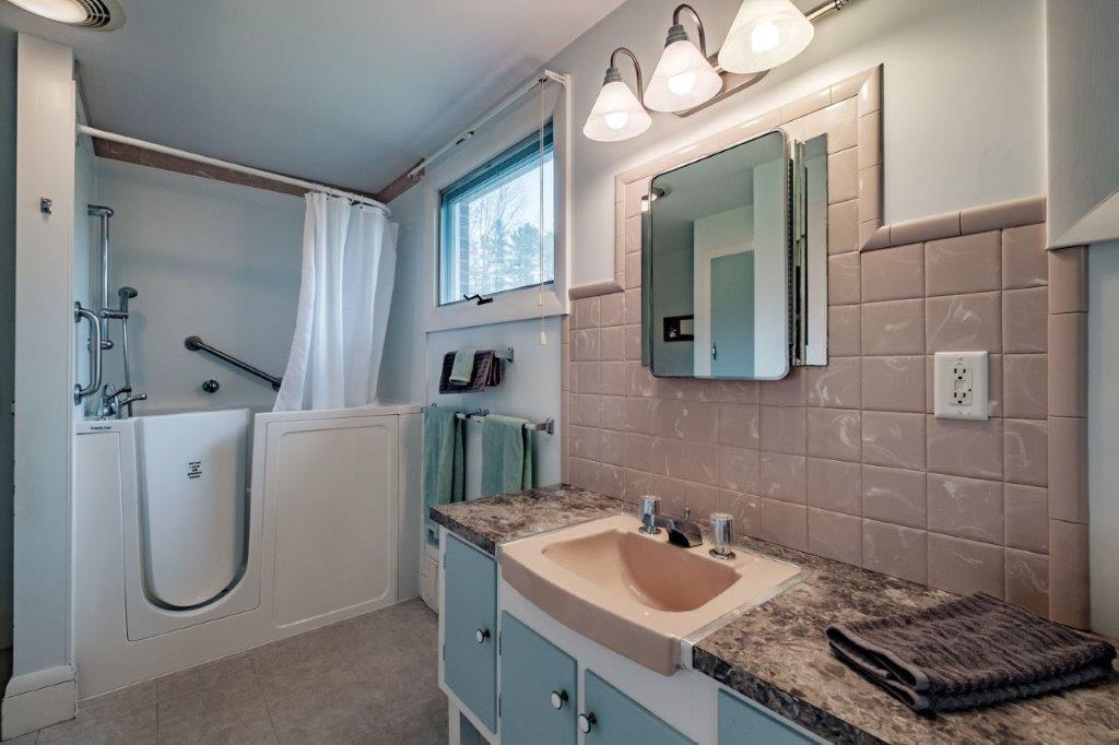 69 Falmouth Road Falmouth, ME 04105 - Photo 32 of 53 20190520gp-60066