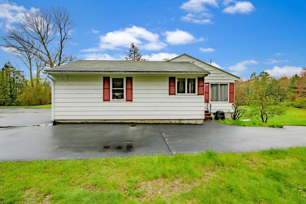 69 Falmouth Road Falmouth, ME 04105 - Photo 44 of 53 20190520gp-60094S