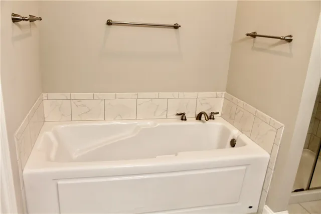 $2,800 | 402 Mariners Circle, St. Simons Island, GA 31522